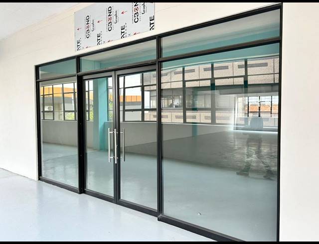 281M² WAREHOUSE TO LET IN WYNBERG